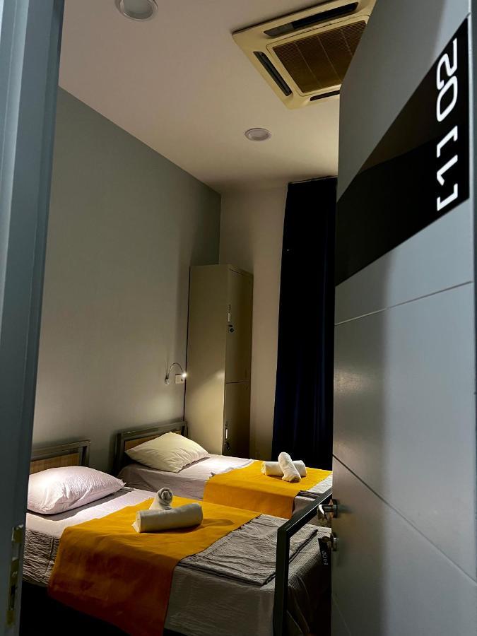 Queen Hostel 第比利斯 外观 照片