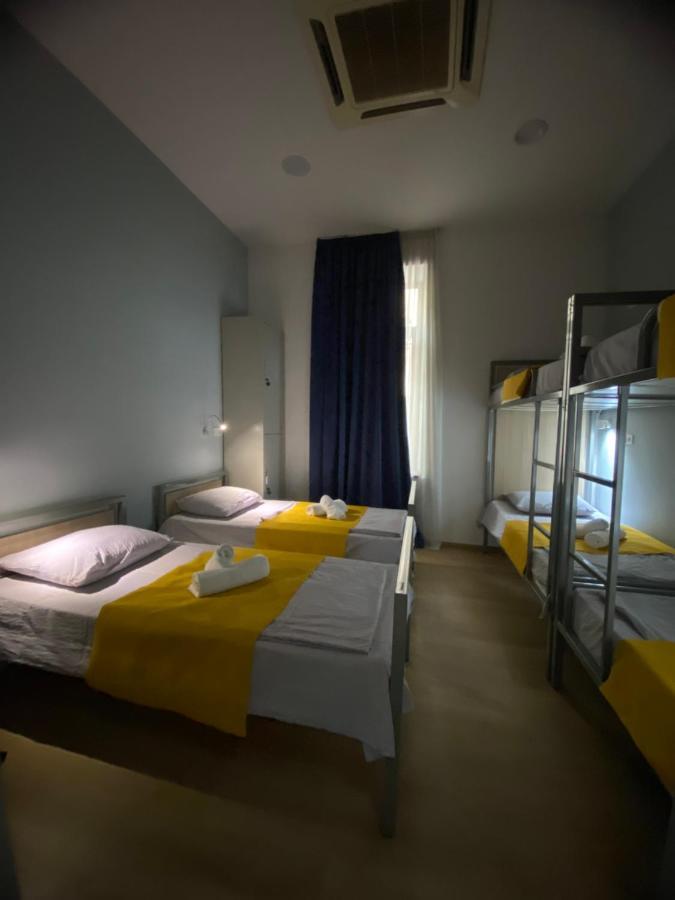 Queen Hostel 第比利斯 外观 照片
