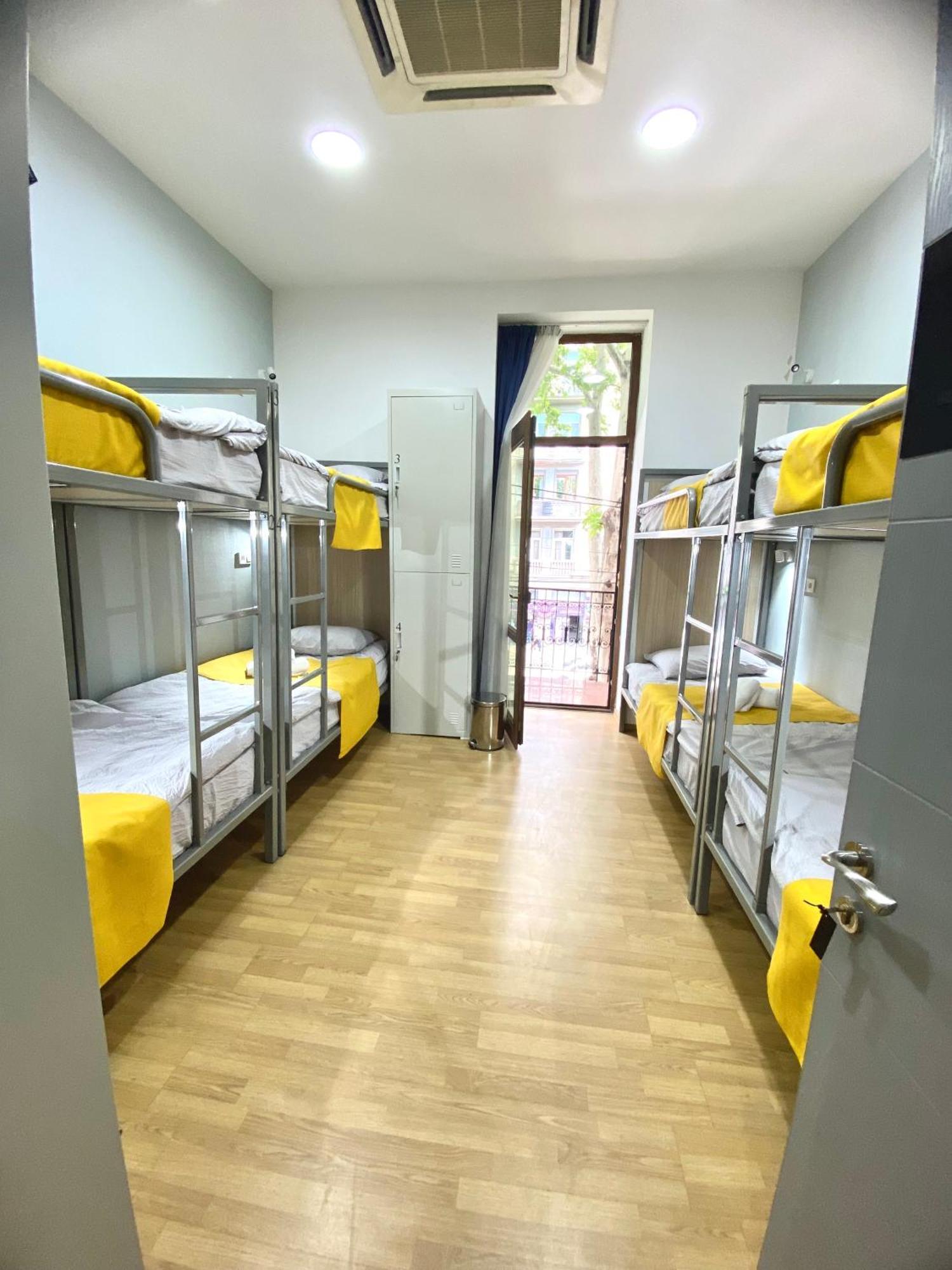 Queen Hostel 第比利斯 外观 照片